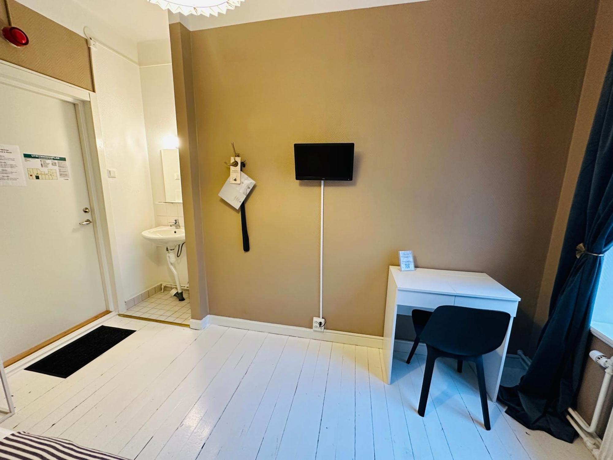 Vattengraendens Vandrarhem & Hotel 诺尔雪平 客房 照片