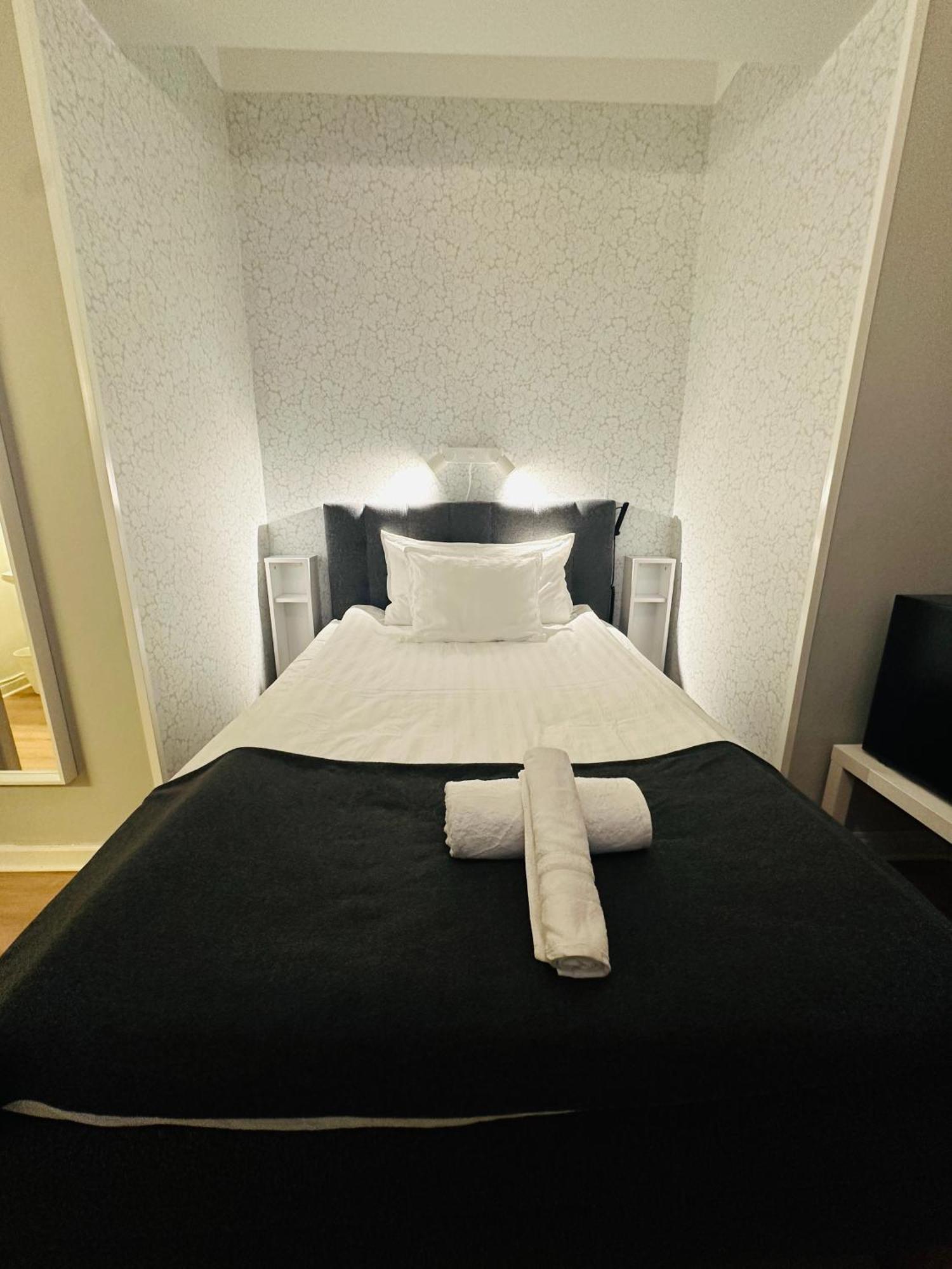 Vattengraendens Vandrarhem & Hotel 诺尔雪平 客房 照片