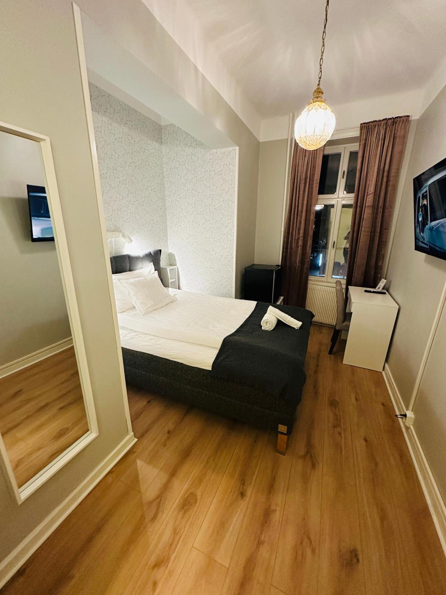 Vattengraendens Vandrarhem & Hotel 诺尔雪平 客房 照片